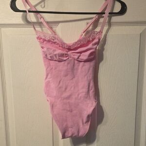 SKIMS Bubble Gum Pink Thong Bodysuit NWOT